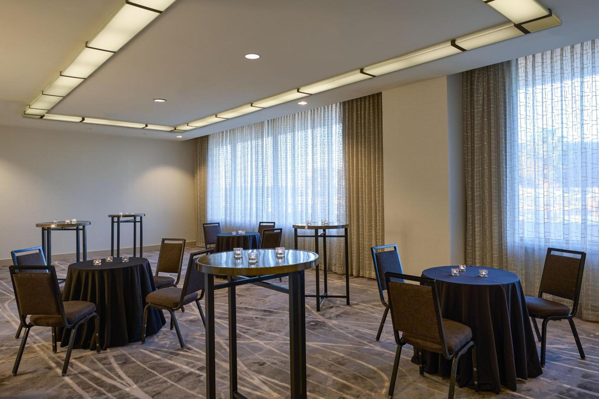 The Westin Los Angeles Airport Экстерьер фото