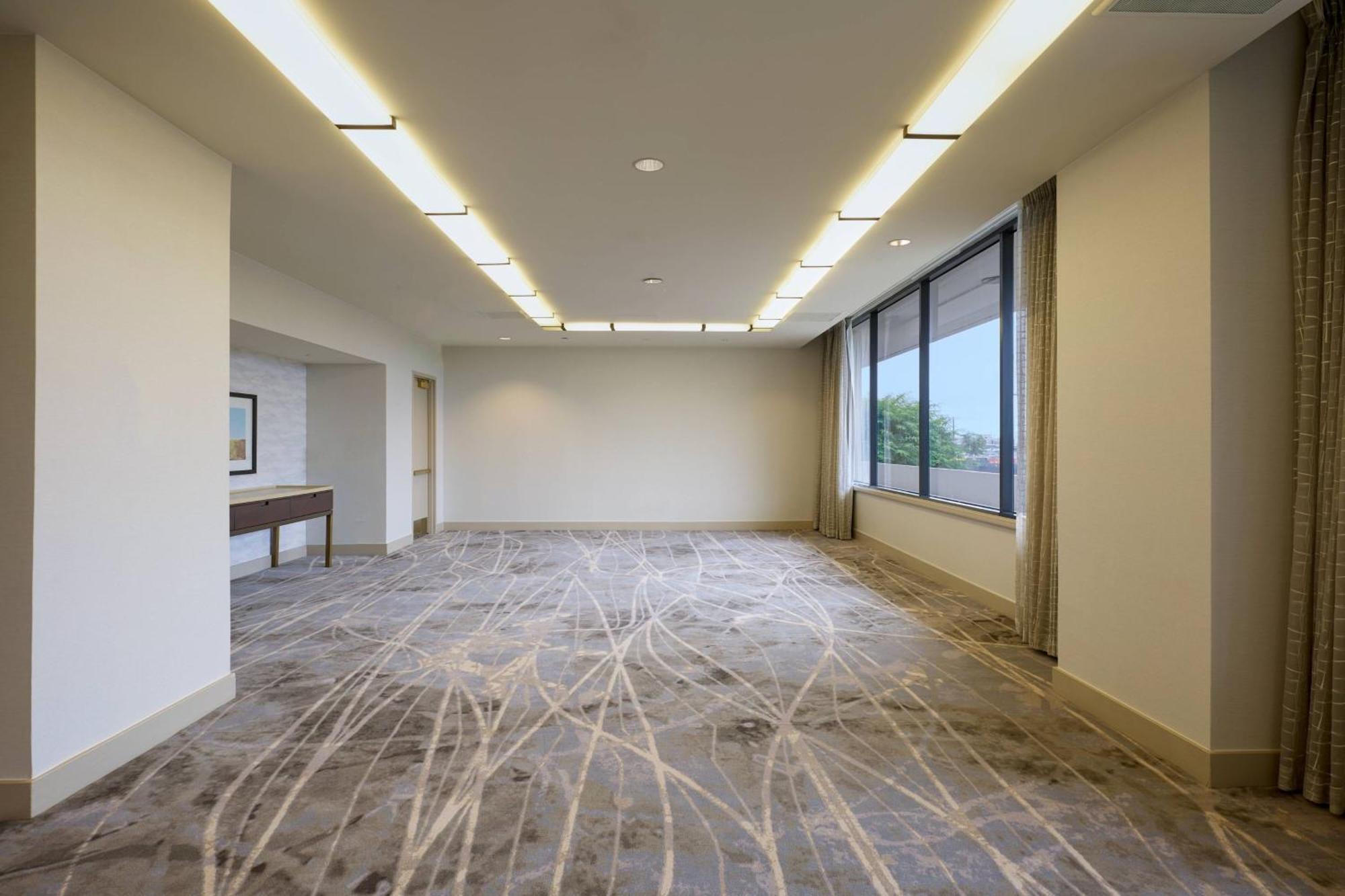The Westin Los Angeles Airport Экстерьер фото