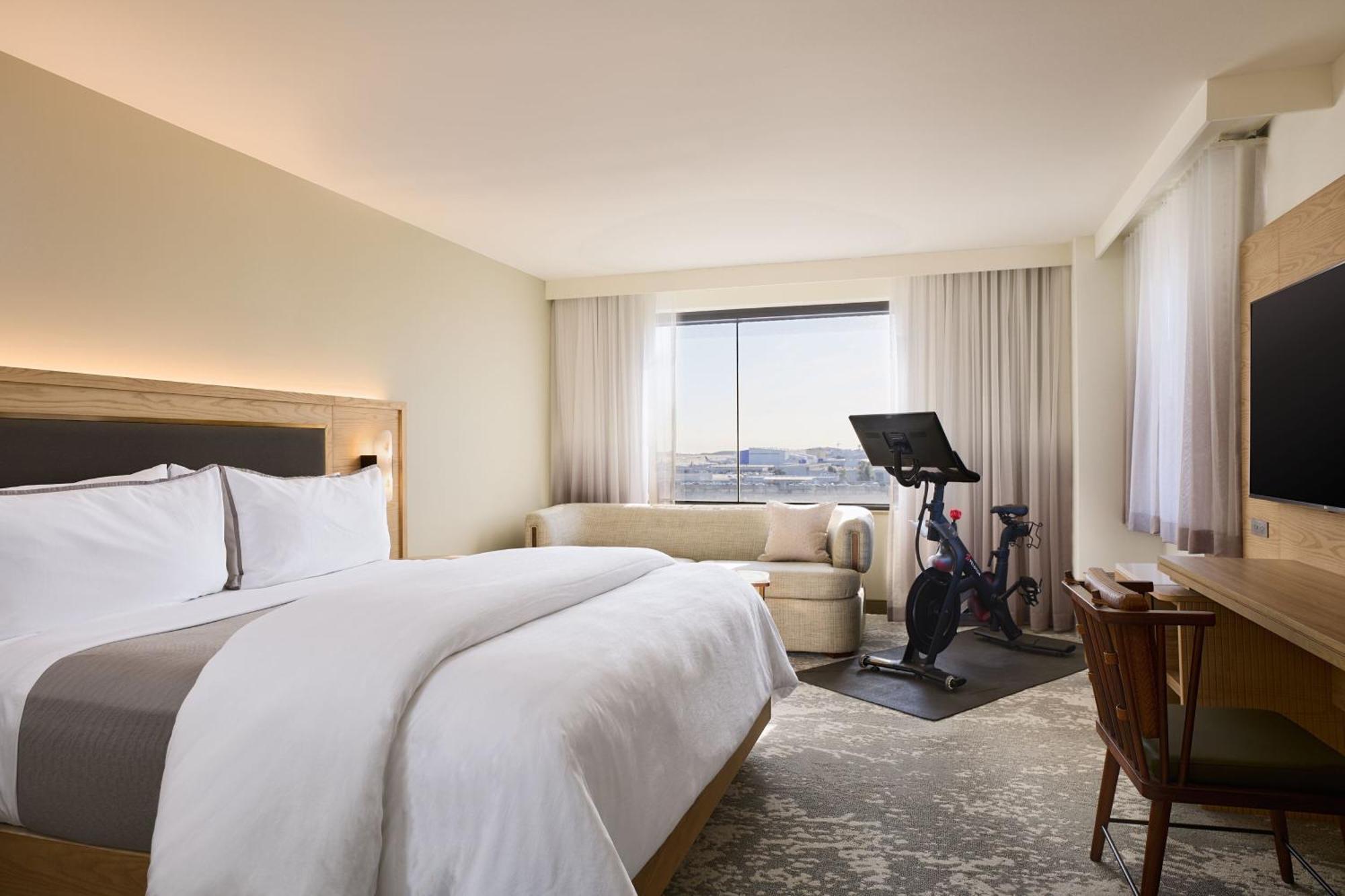 The Westin Los Angeles Airport Экстерьер фото