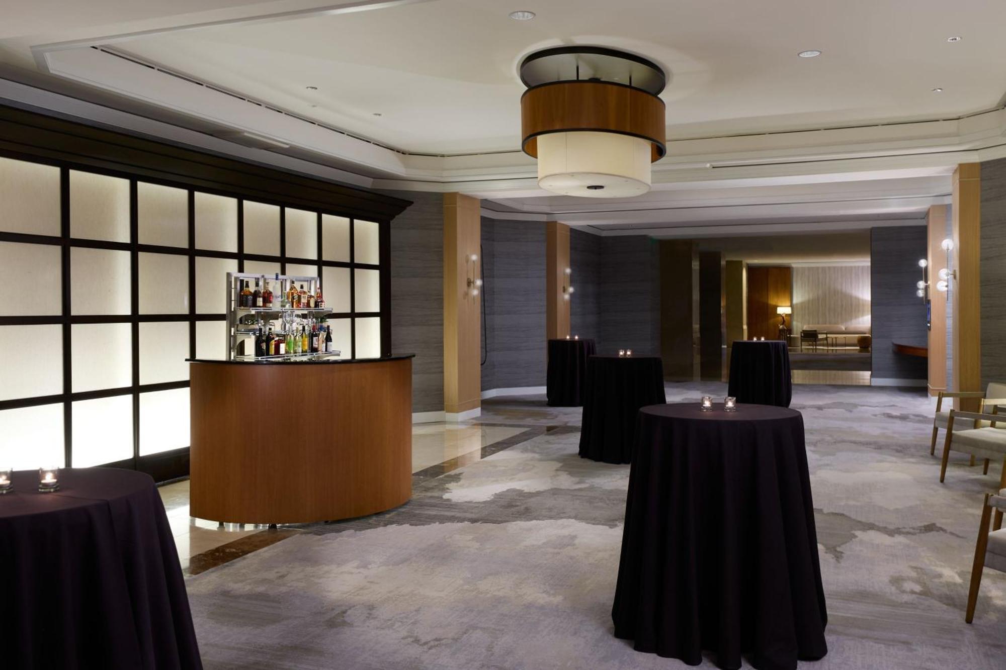 The Westin Los Angeles Airport Экстерьер фото